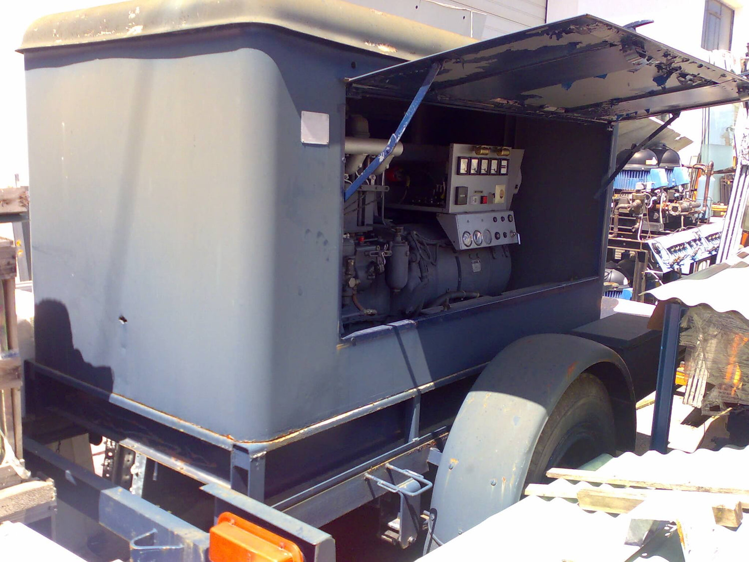 USV, Notstrom-Versorgungsanlage