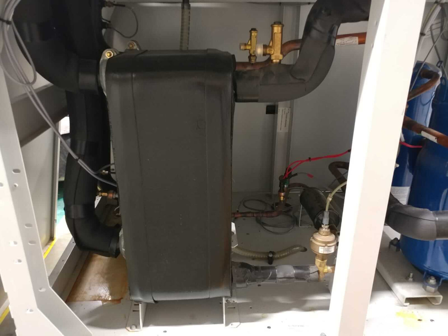 Wärmepumpe/Chiller Fabrikat CARRIER Type 30WG-070-0034-PE-NGA-WG