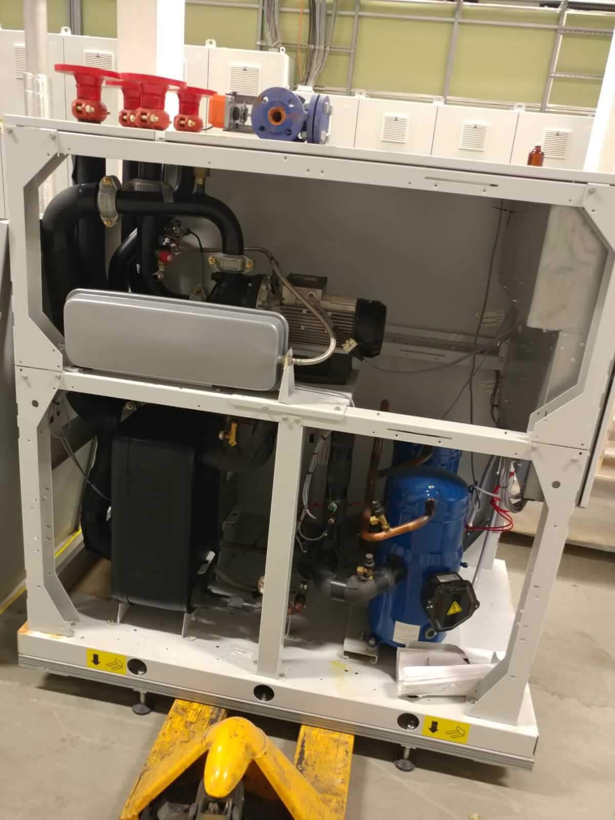 Wärmepumpe/Chiller Fabrikat CARRIER