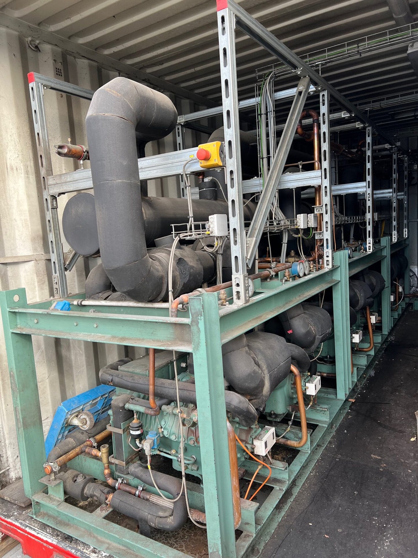 Schockfrostanlage, Verbundanlage mit 6 Stk. Verdichter- Kompressor Bitzer S6F-30.2Y