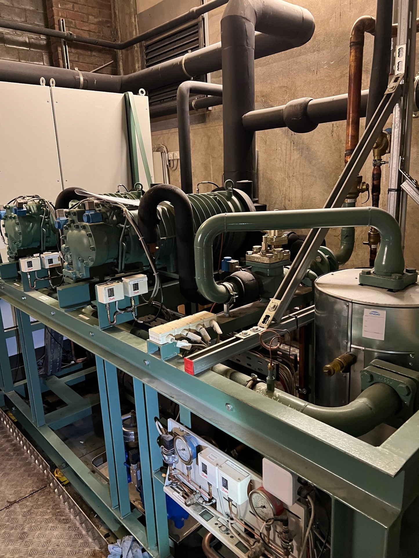 Schockfroster Verbundanlage