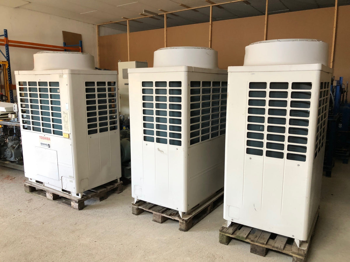 Klimaanlage TOSHIBA für Kühlung und Heizung