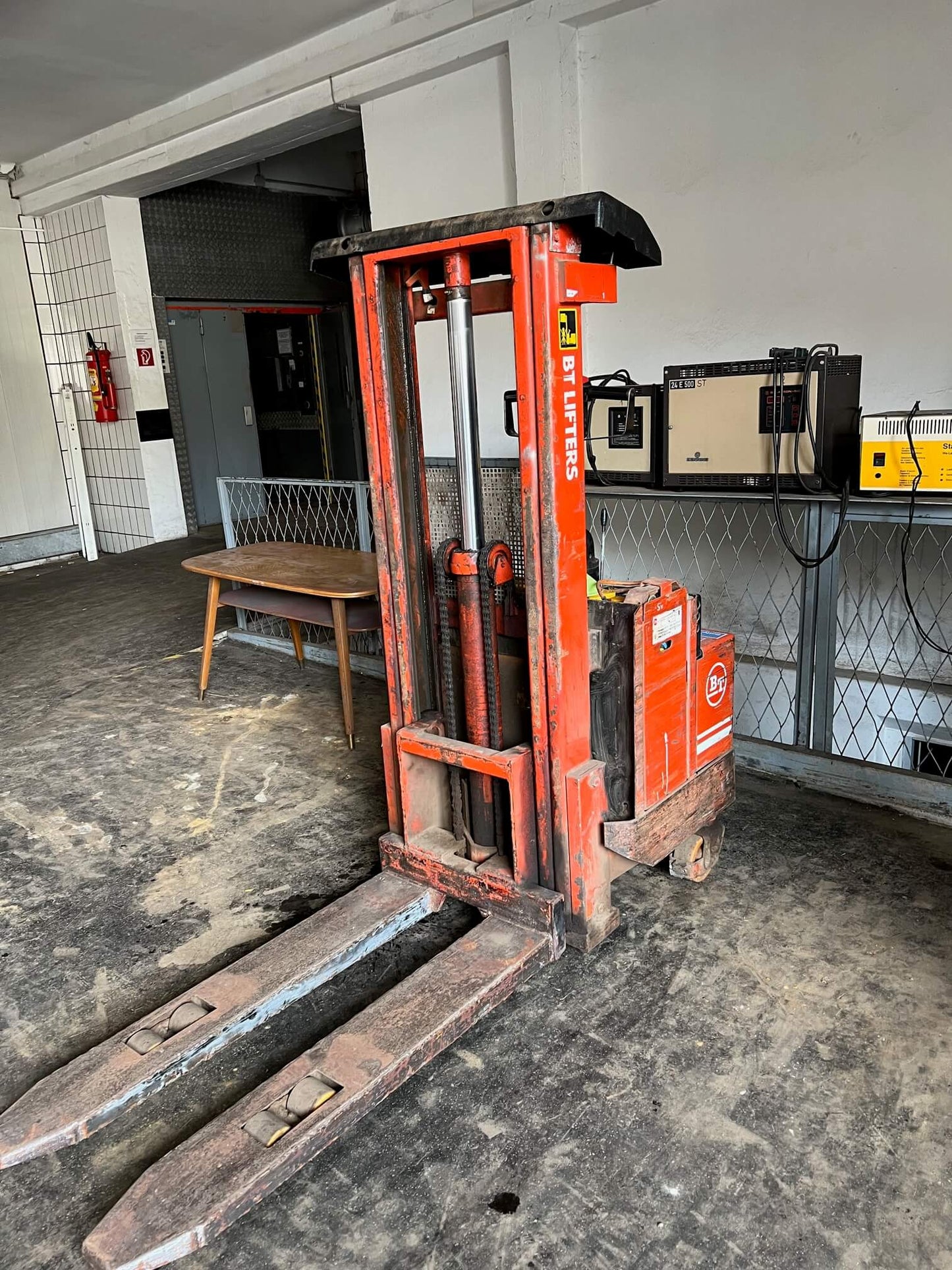Hubameise, Stapler Fabrikat BT