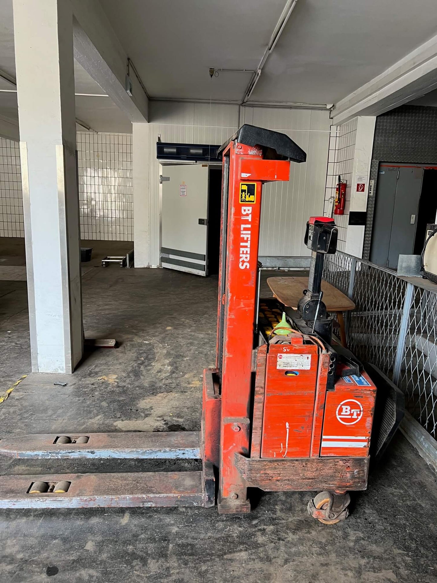 Hubameise, Stapler Fabrikat BT