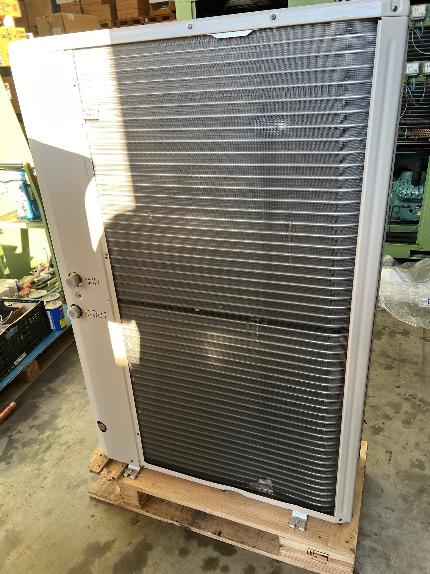 Wärmepumpe CARRIER Type 30AWH012HD9 und 30AWH015HD9 NEU