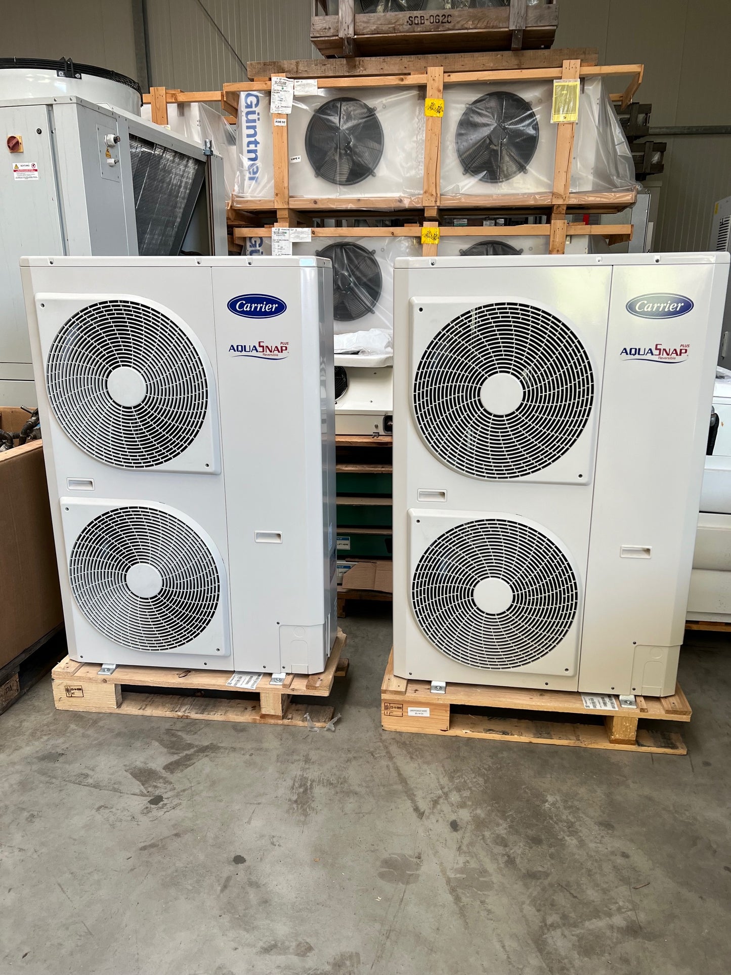 Luft-Wasser-Wärmepumpe NEU Carrier 12kW 30AWH012HD9 Monoblock, R410A.
