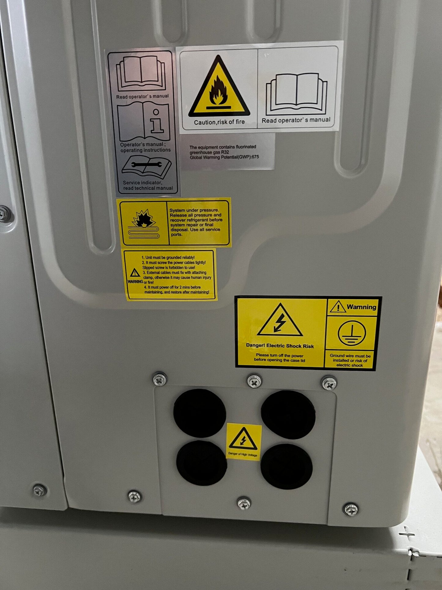 Wärmepumpe CARRIER Type 30AWH016H-9--R