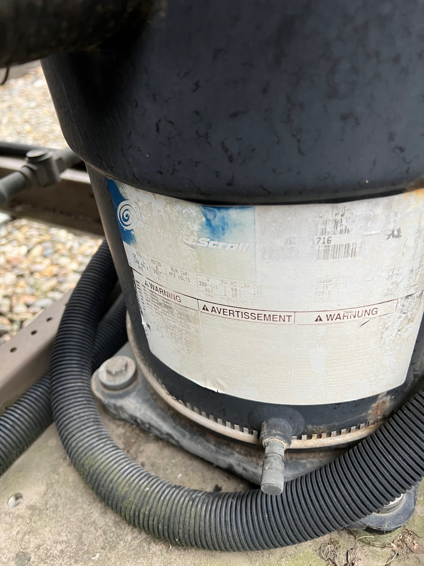 Kaltwassersatz Chiller YORK 170 kW