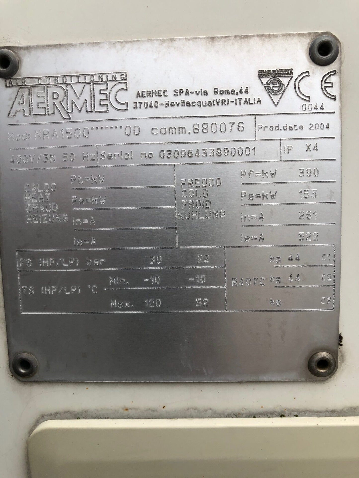 Kaltwassersatz Fabrikat AERMEC