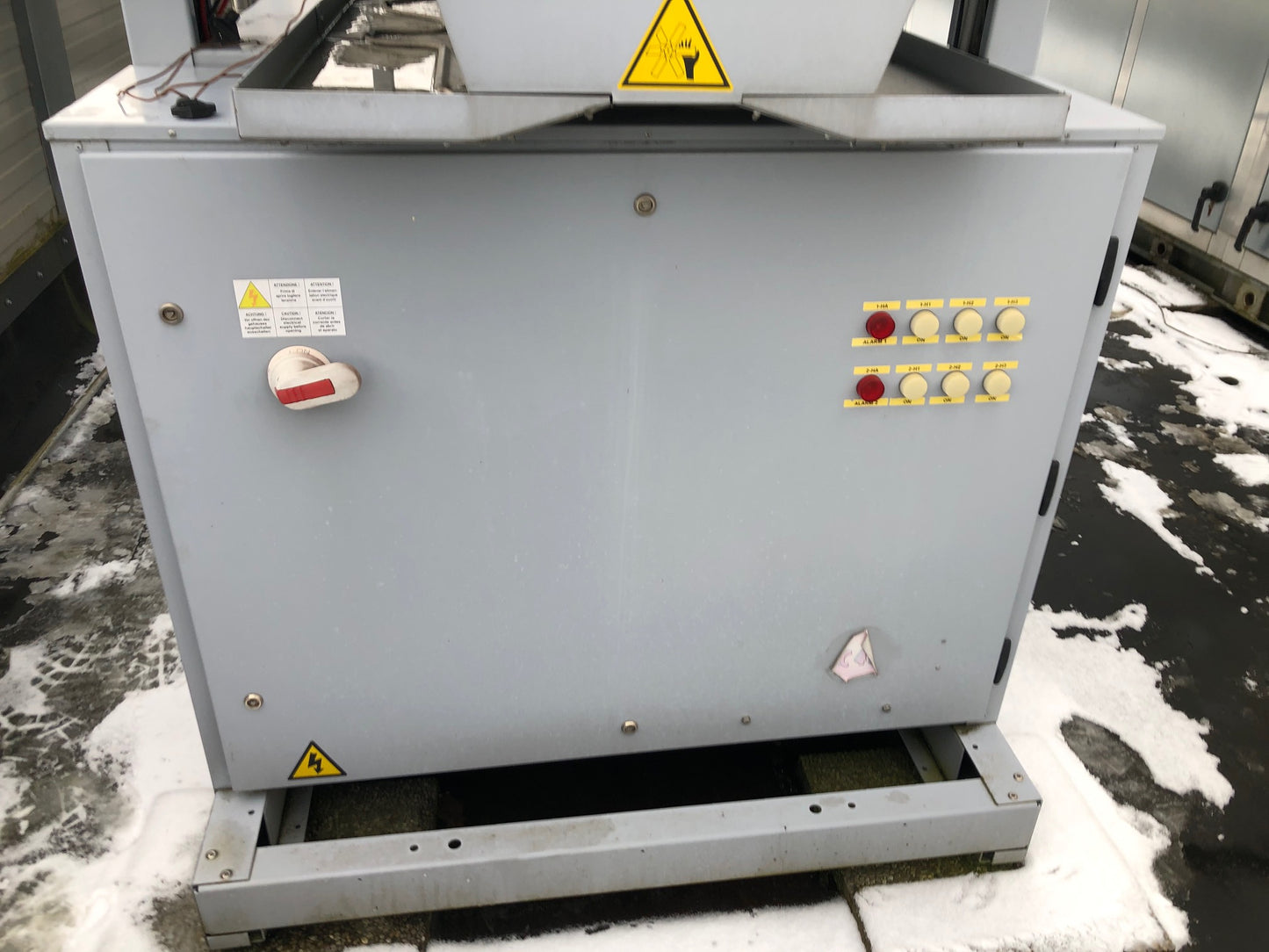 Kaltwassersatz SYSTEMAIR mit Wärmepumpe